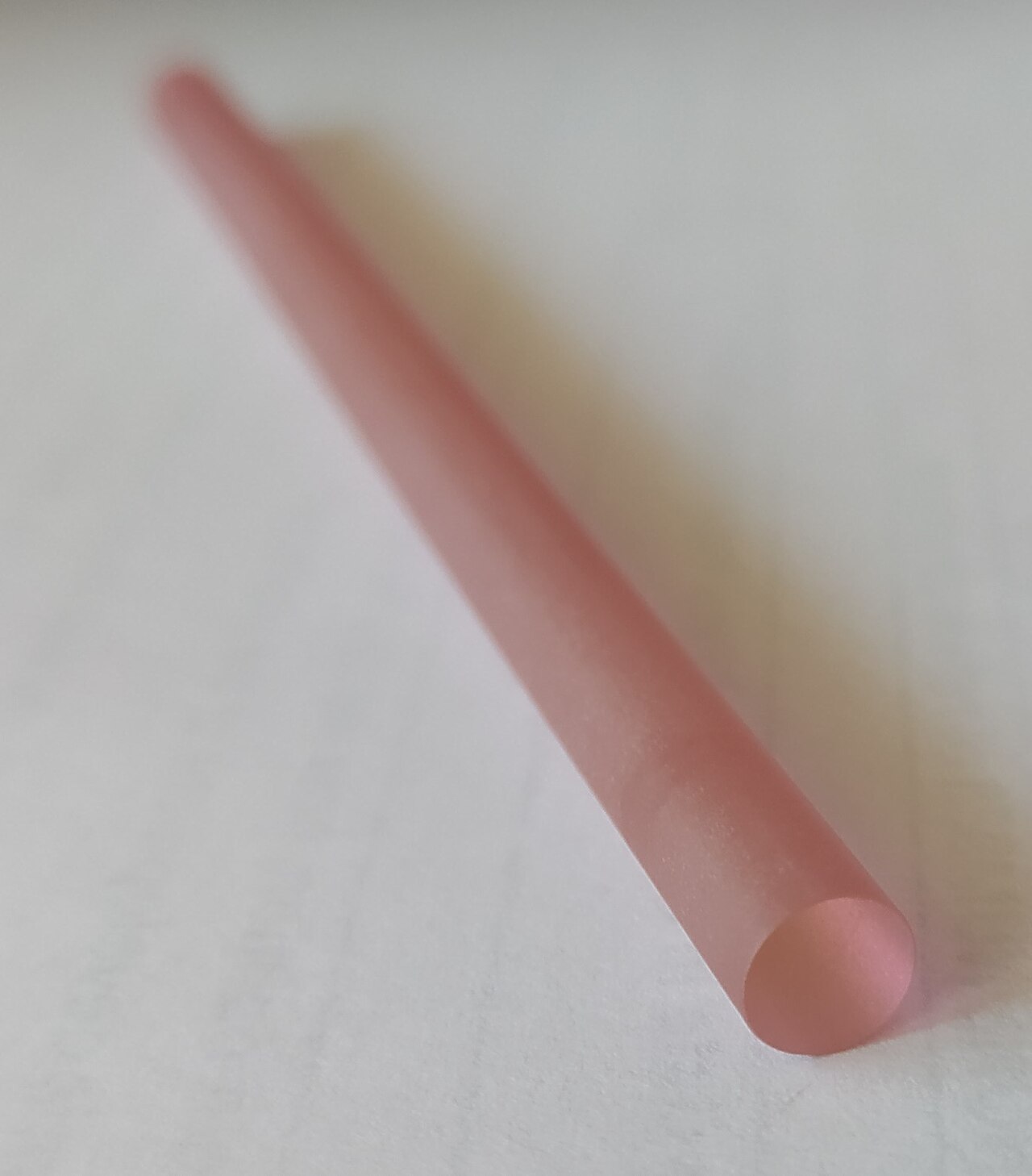 Barreau de cristal d'Erbium:YAG — le cœur du laser