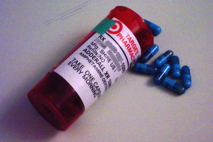 Traitement ciblé par inhibiteur de tyrosine kinase
