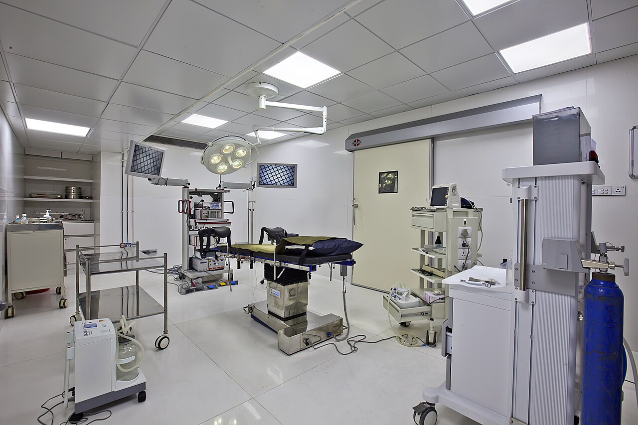 Bloc opératoire équipé pour la chirurgie endoscopique