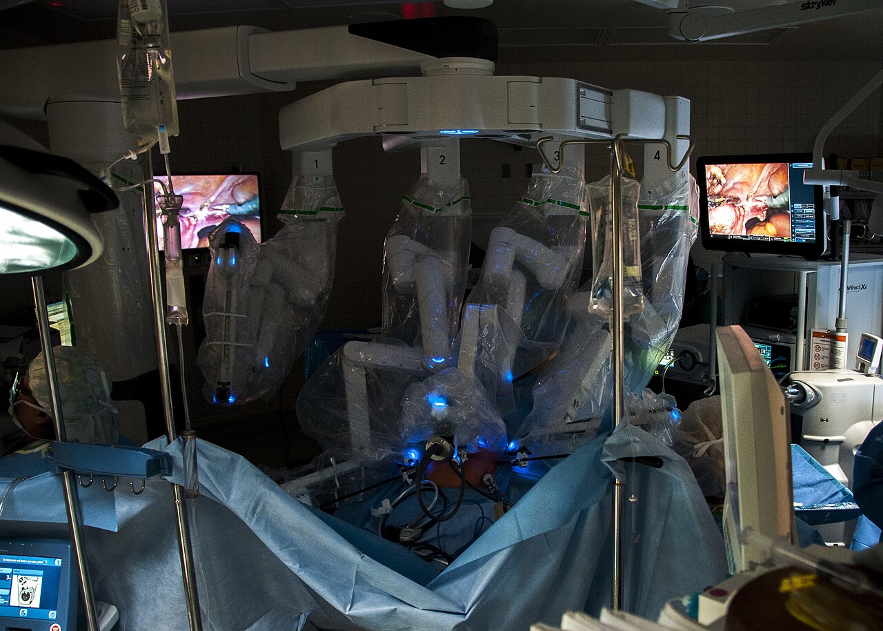Intervention robotique en centre hospitalier